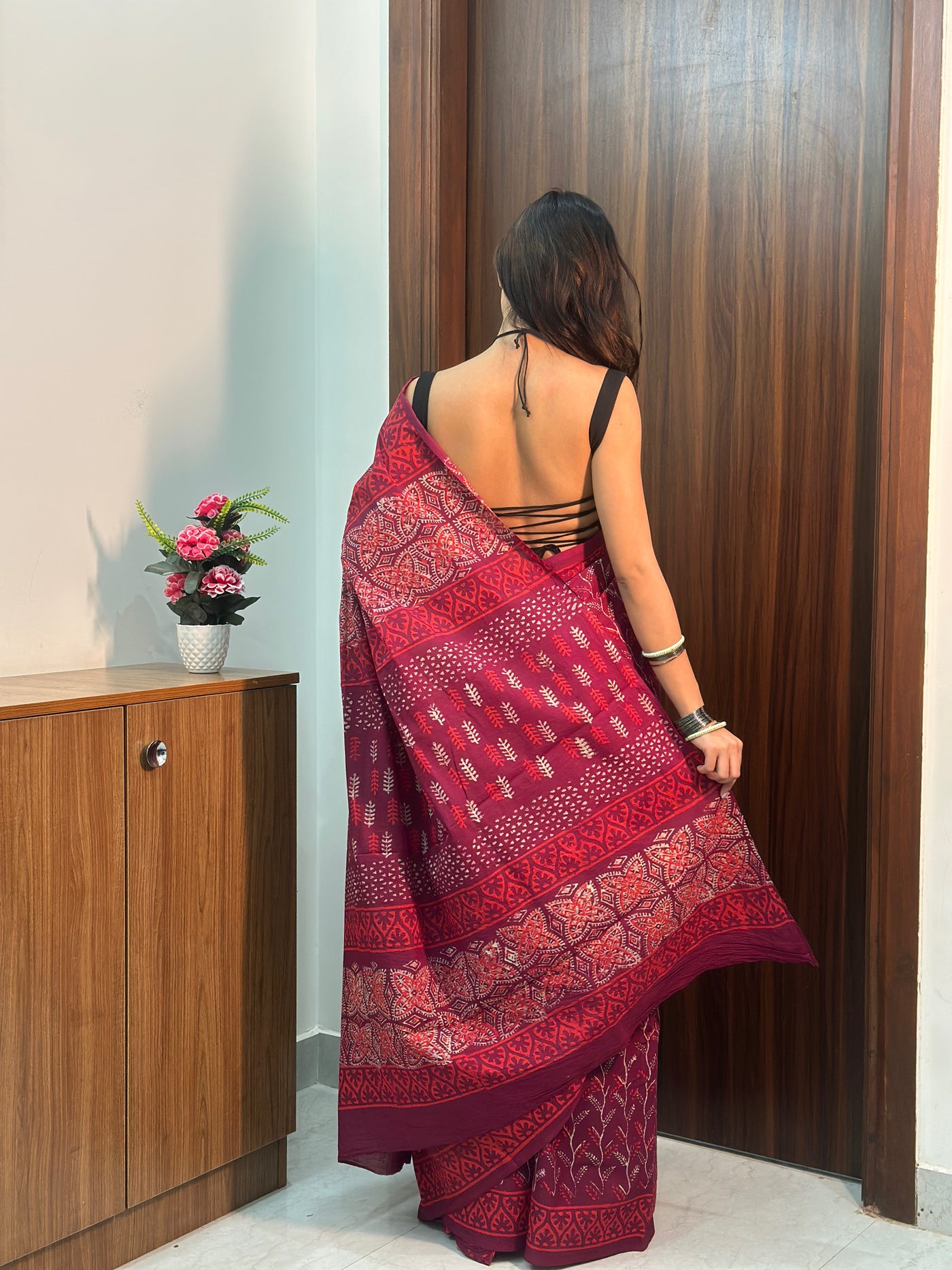 Mulberry Magic – Floral Mulmul Handblock Saree