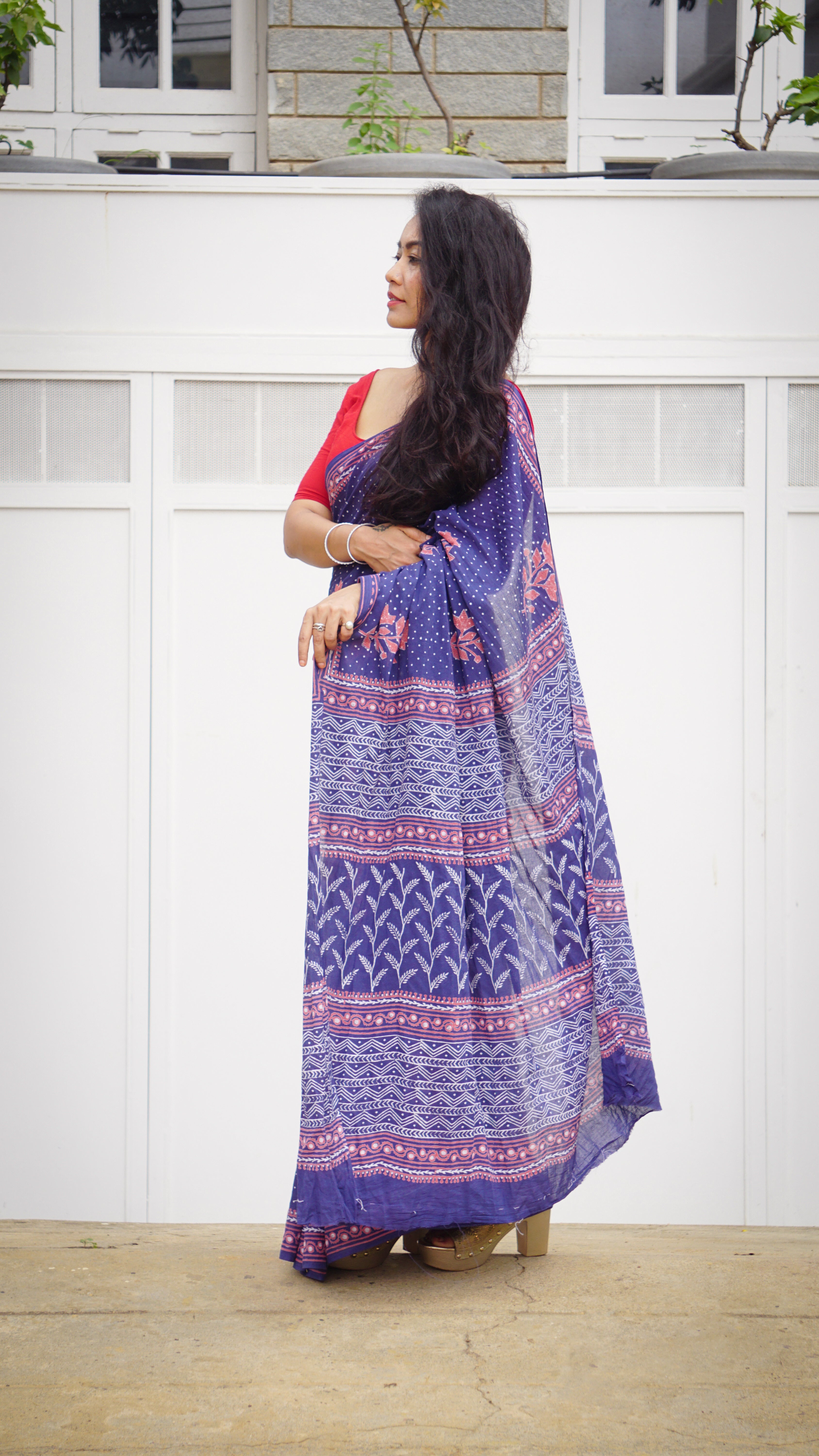 Elegant Navy Blue - Handblock Printed Cotton Saree for Summer