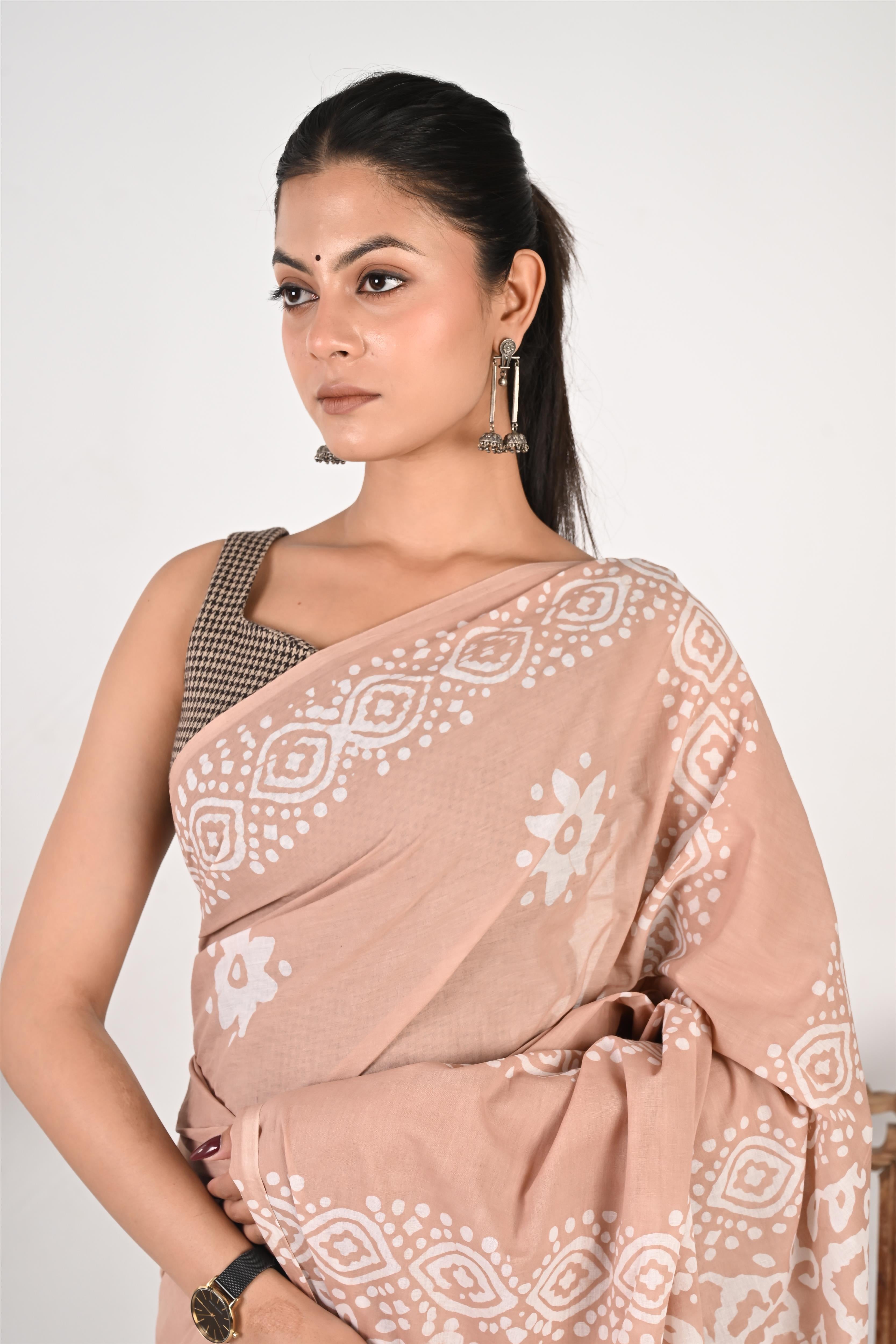 Crucial Conversation - Handblock Print Natural Dyed - Mulmul Cotton Saree
