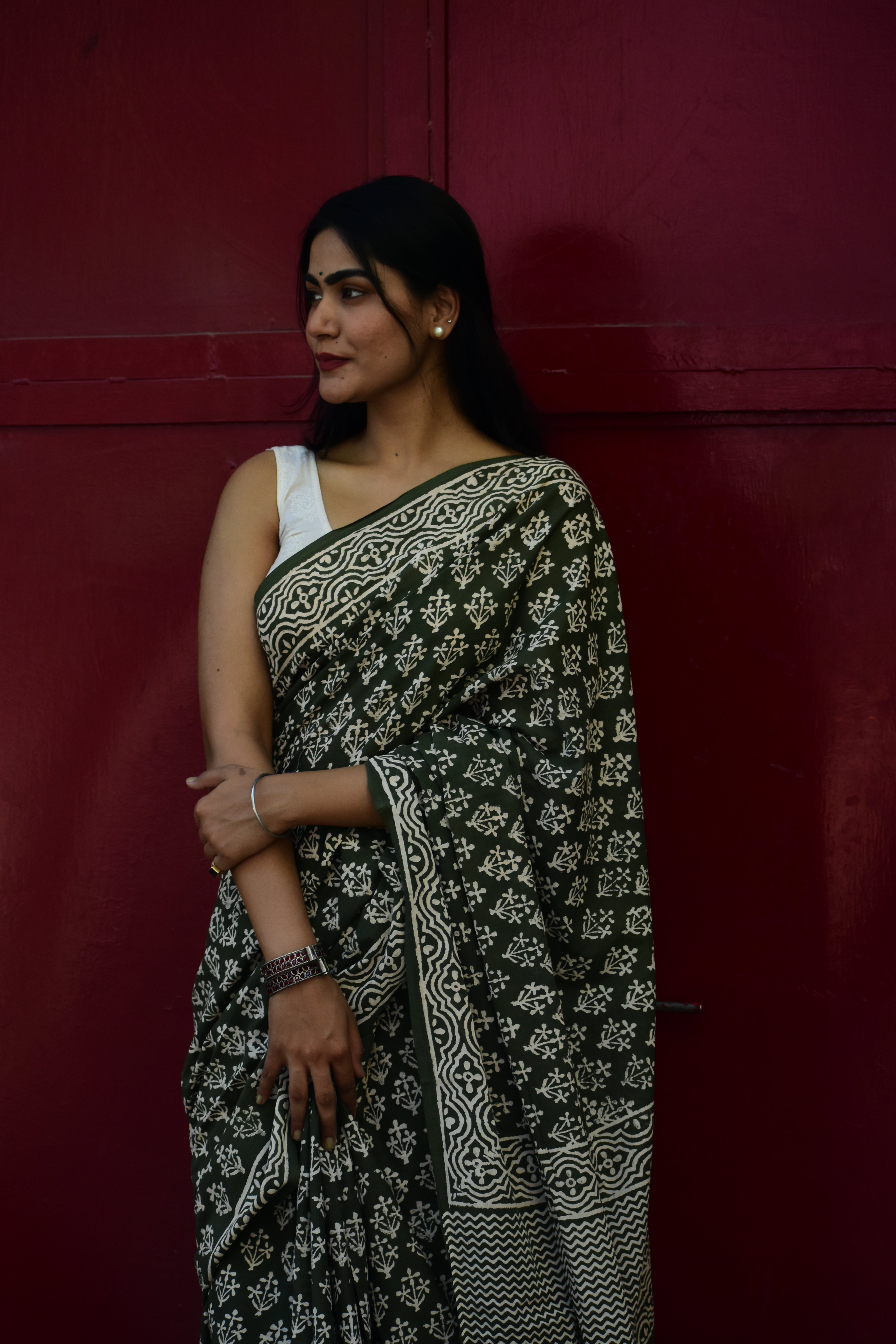 Moody Mama - Mulmul Cotton Block Printed Green Saree
