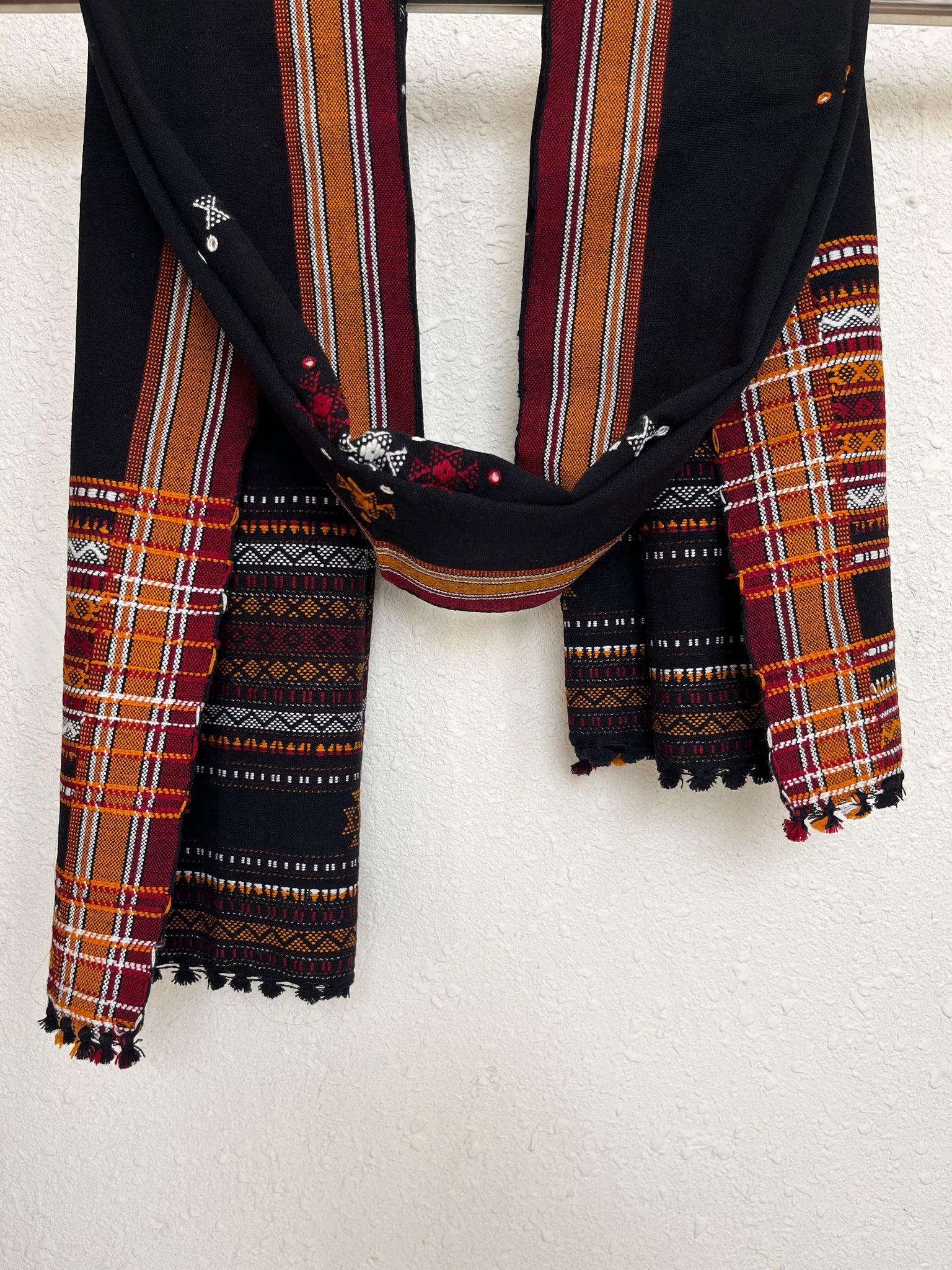Dilli Ki Sardi - Black Handloom Woven Woolen Shawl