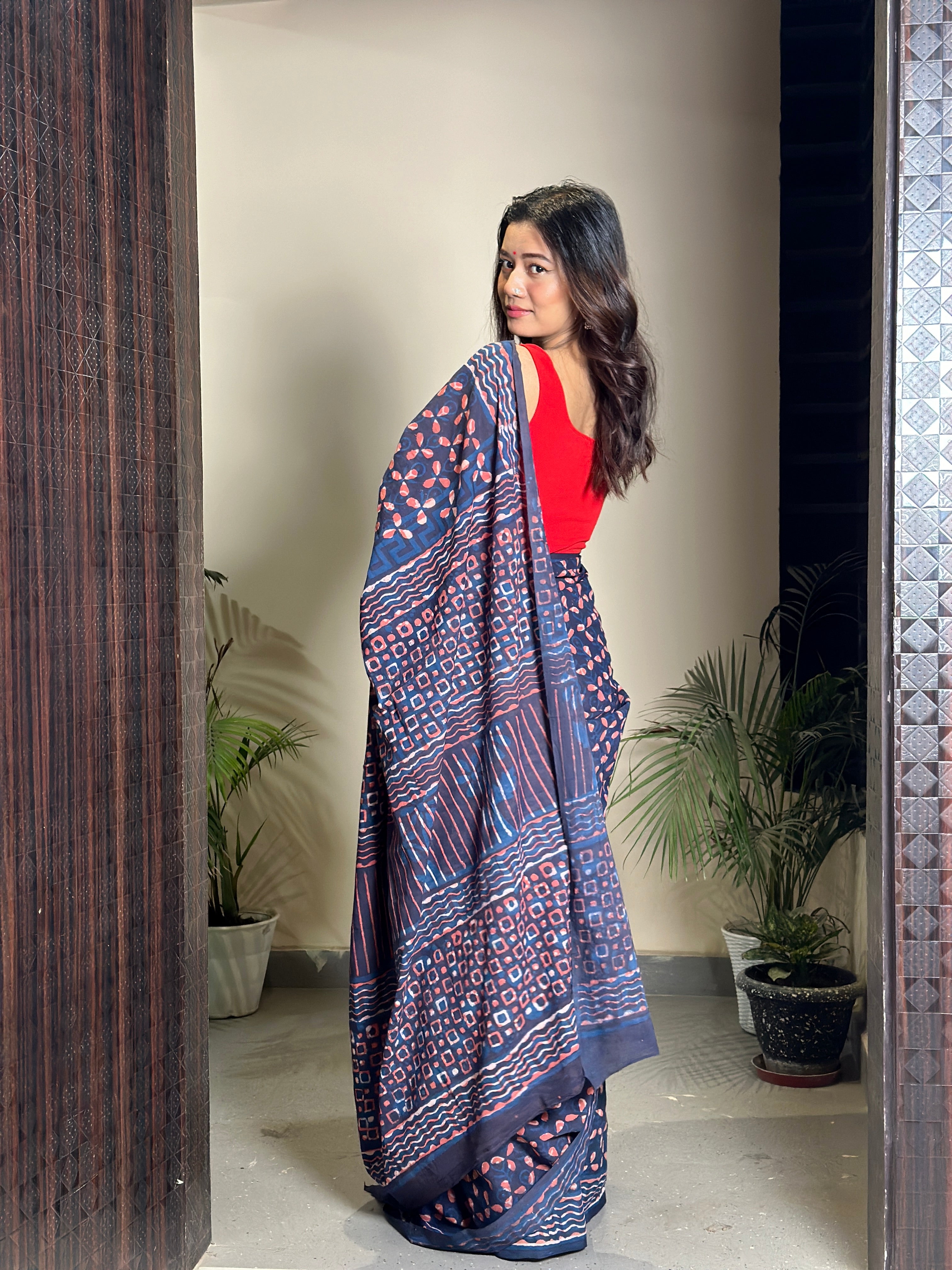 Dhalti Raat ( Stary Night In Dessert) - Bagru Natural Dyed Handblock Printed - Cotton Mulmul Saree